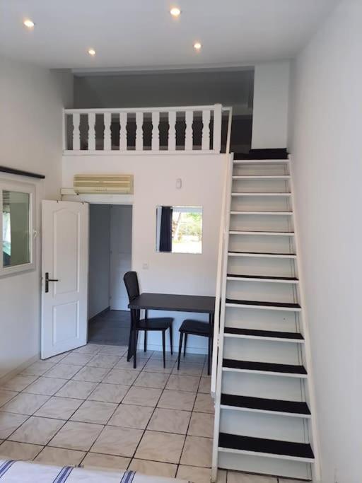Logement La Belle Provence Le Beausset Exteriör bild