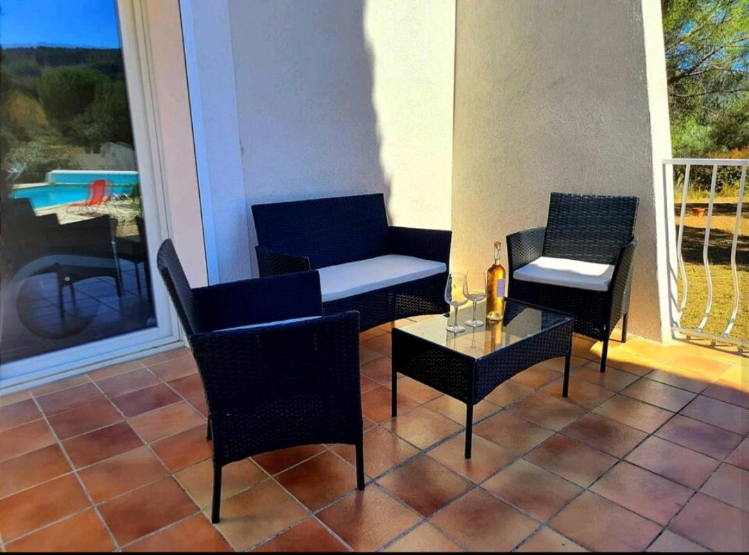 Logement La Belle Provence Le Beausset Exteriör bild